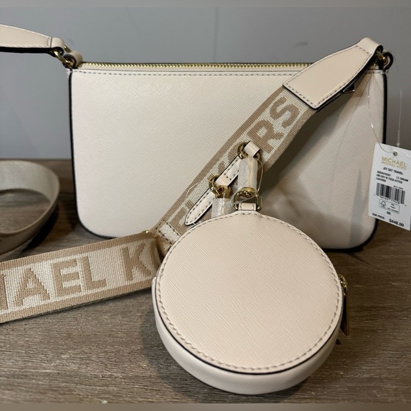Michael Kors Jet Set Travel | New with Tags - Picture 7 of 10